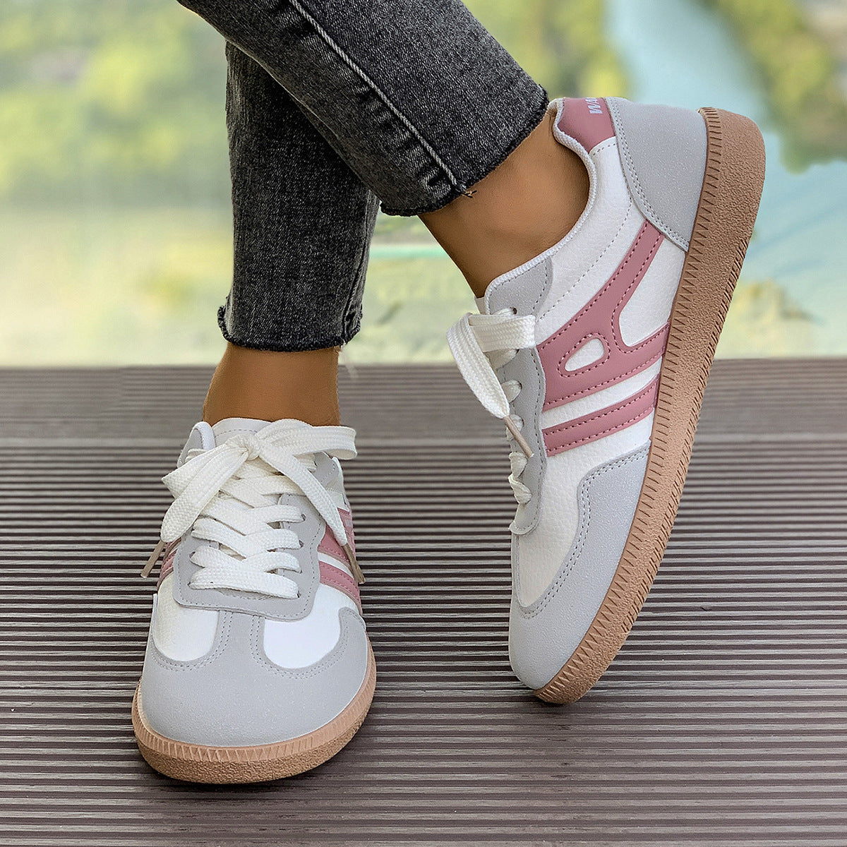 Women’s Orthopedic Wide Fit Trainers – Pain Relief & Comfort