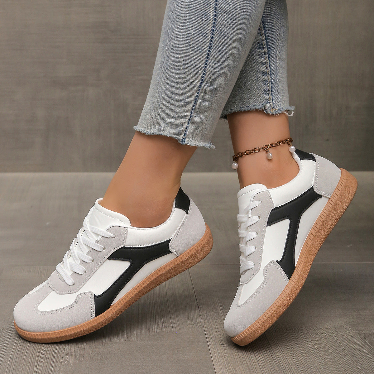 Women’s Orthopedic Wide Fit Trainers – Pain Relief & Comfort