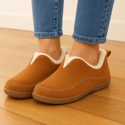 Cozy Fleece Slip-On Slippers – Warm Non-Slip Winter Shoes