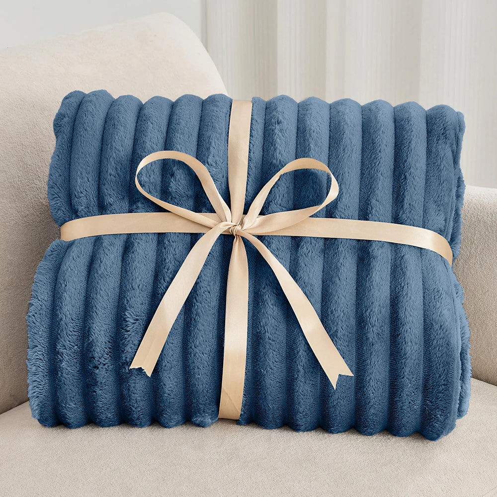 Soft Fleece Blanket – Cozy Throw “Cloud Nine”