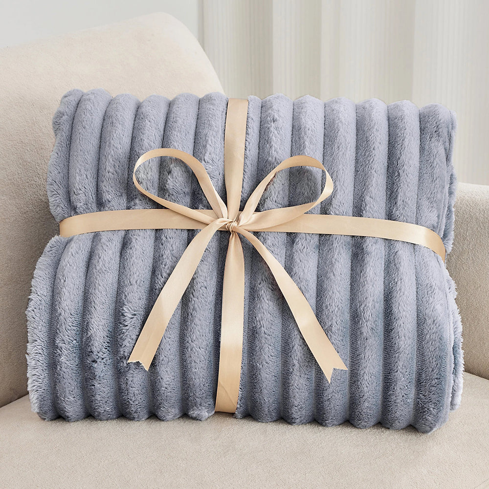 Soft Fleece Blanket – Cozy Throw “Cloud Nine”