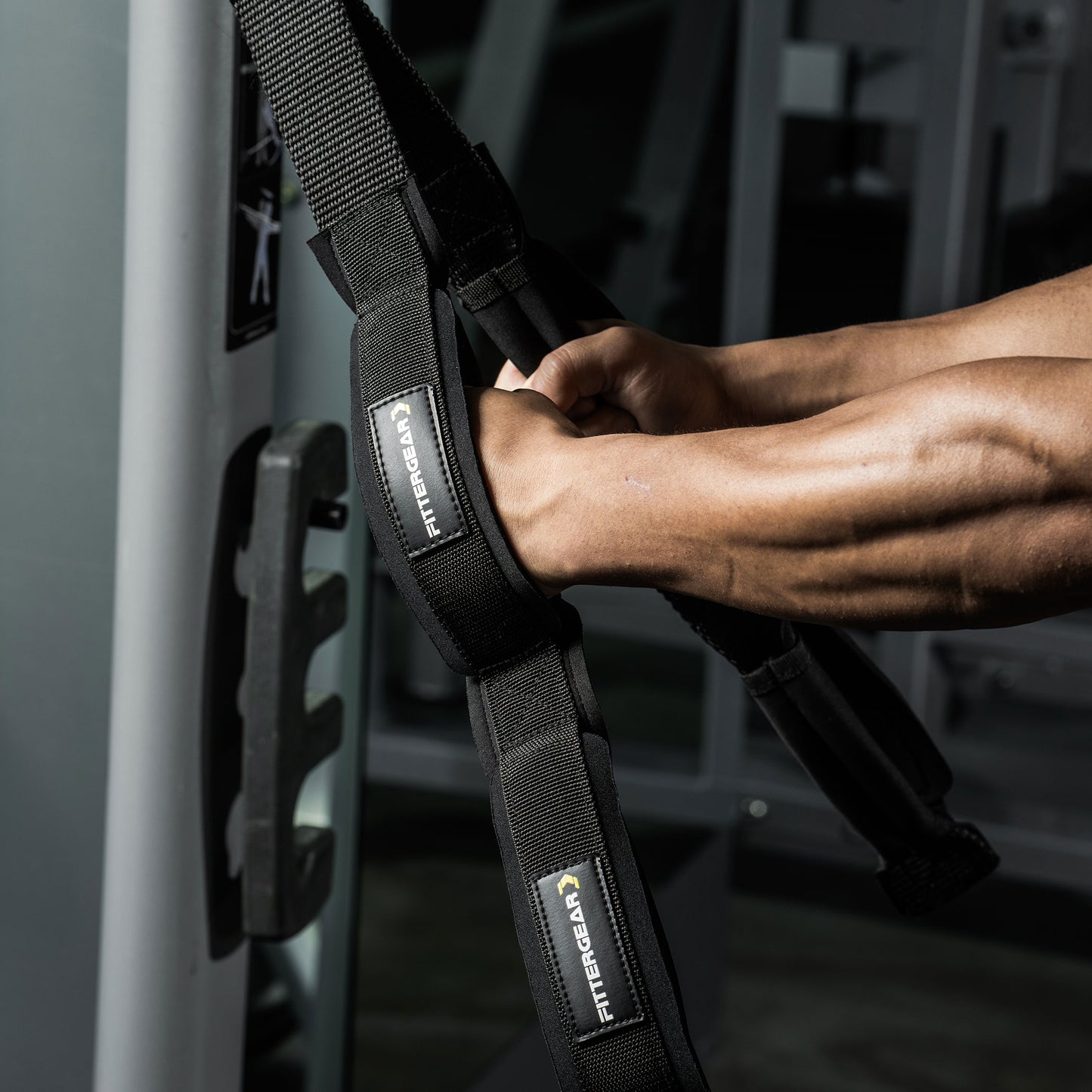 Tricep Rope Pushdown Cable Attachment with Carabiner