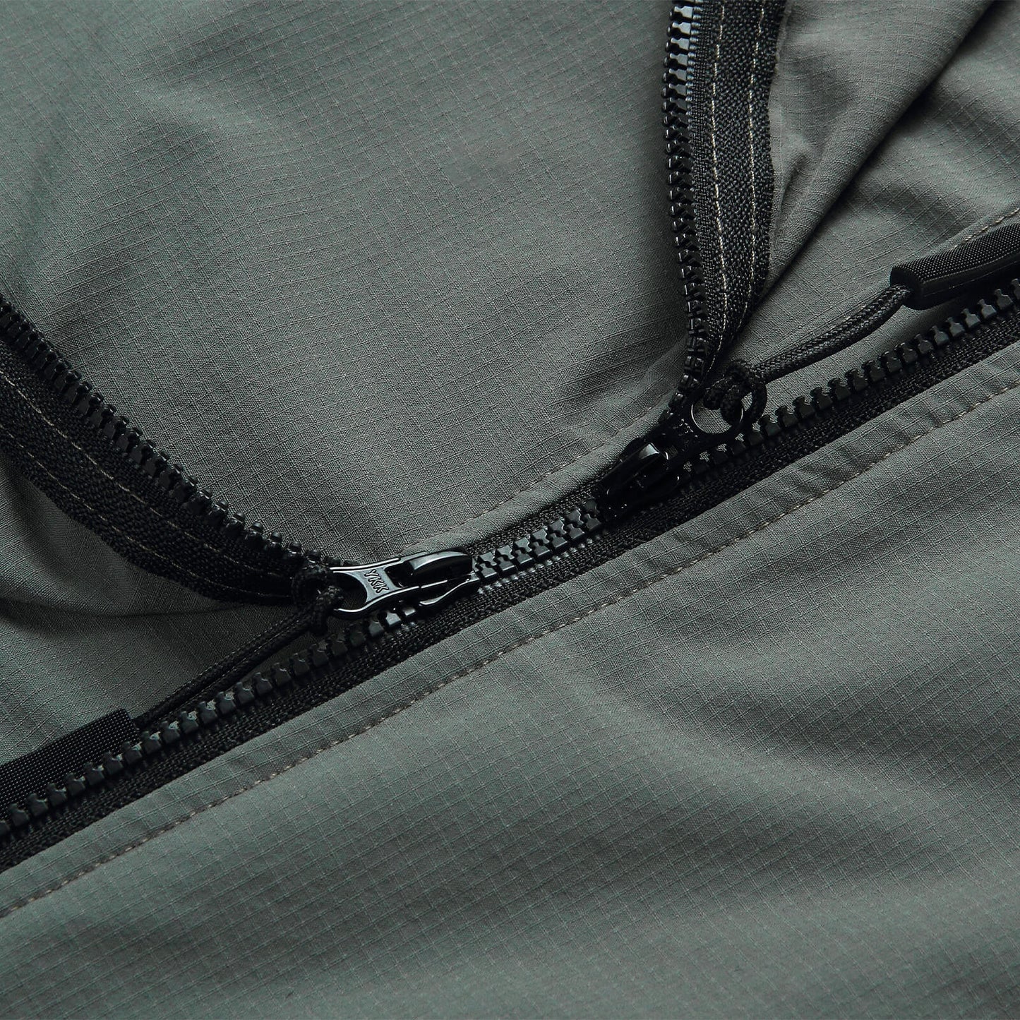 Unisex Cycling Jacket – Windproof, Reflective & Lightweight Outdoor Sports Coat