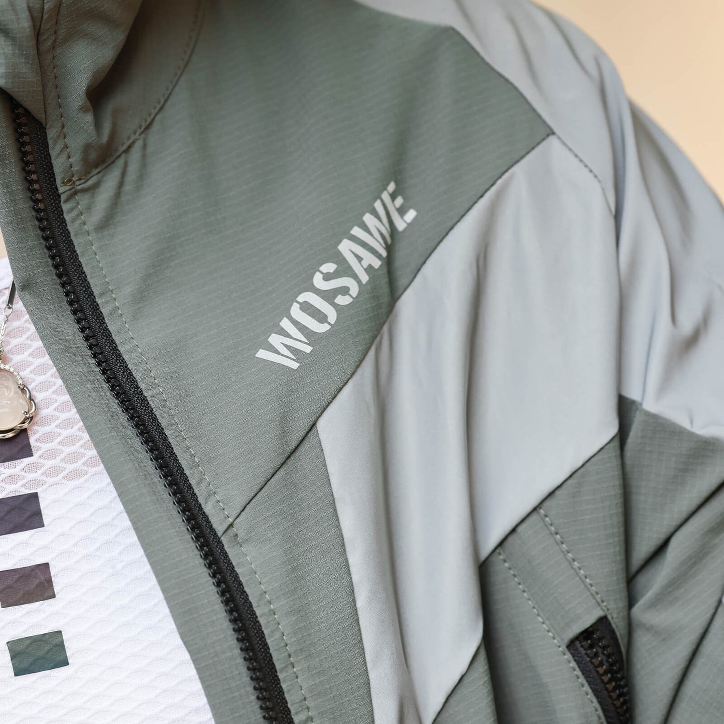 Unisex Cycling Jacket – Windproof, Reflective & Lightweight Outdoor Sports Coat