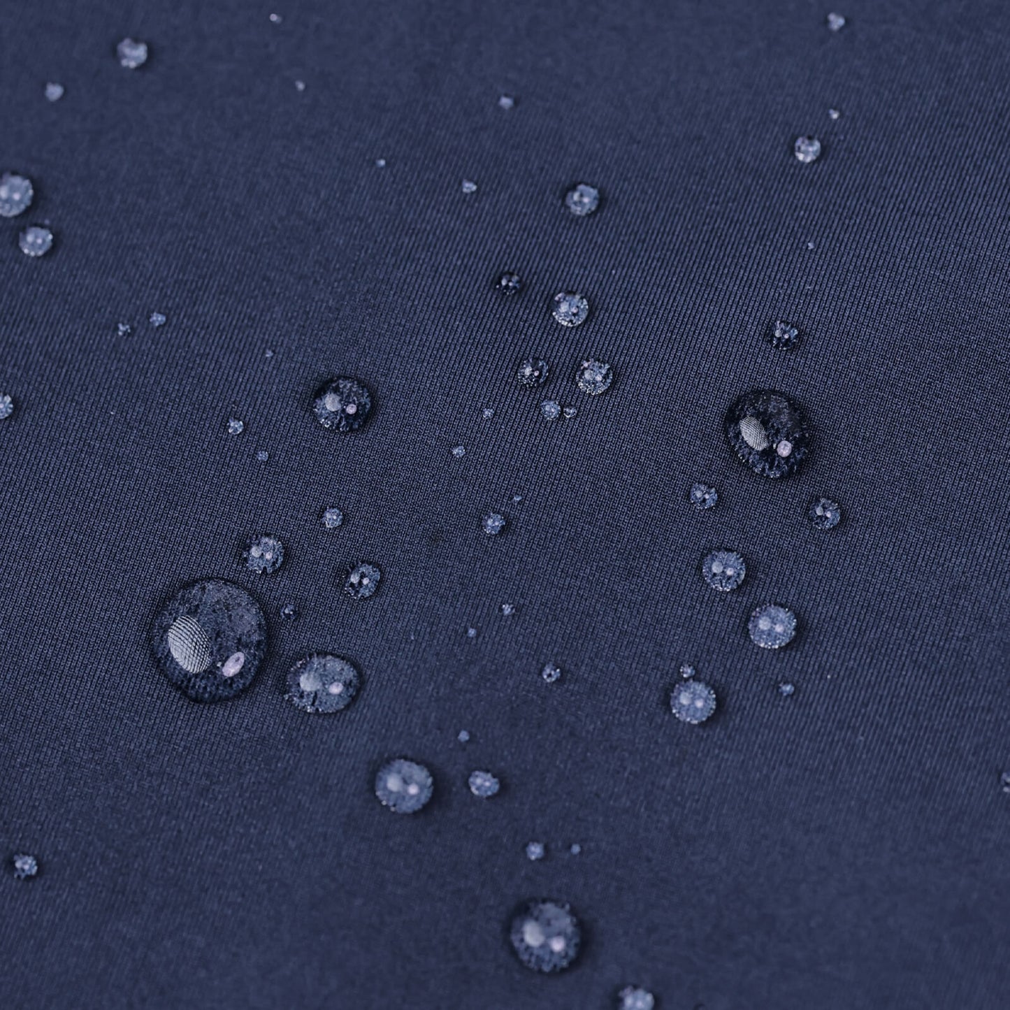 Winter Fleece Cycling Jacket for Men & Women – Reflective Design, Multiple Pockets