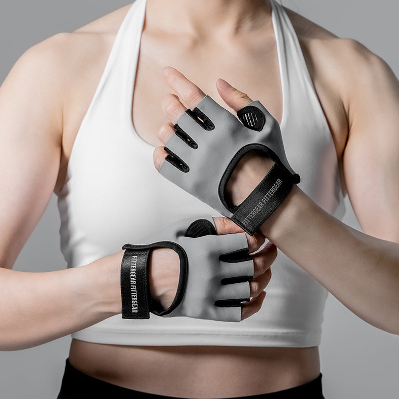 Women’s Half Finger Fitness Gloves with Silicone Padding